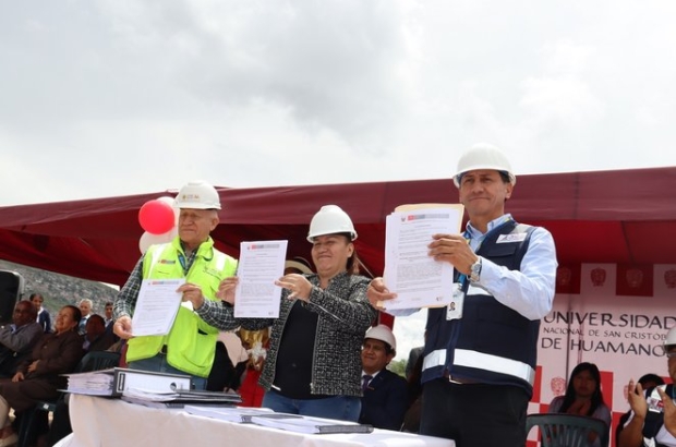 entrega terrenos villa y comedor bolivariano 2 (1)