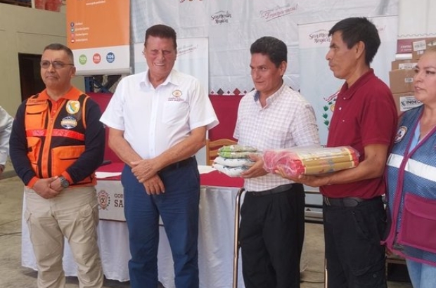 entregan alimentos (1)