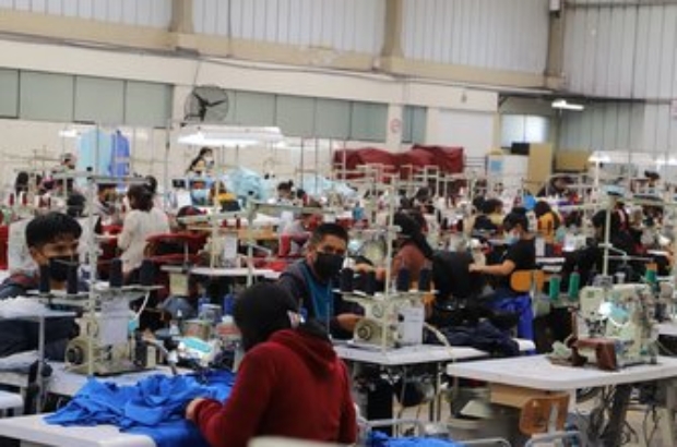 prensa_textil_confecciones_adex5 (1)