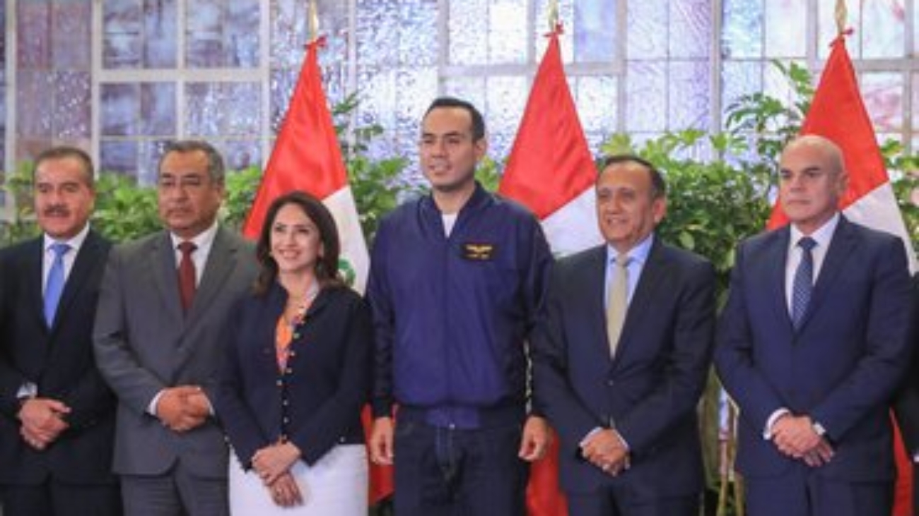 ADEX Cesar Tello en Palacio (3) (1)