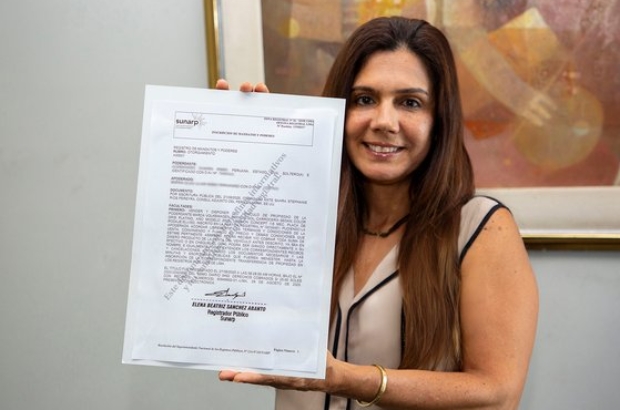 NP PODERES FOTO 1 (1)