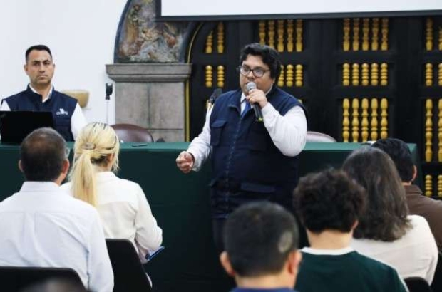 1356984-onpe-capacita-a-candidatos-al-senado-la-camara-de-diputados-y-el-parlamento-andino (1)