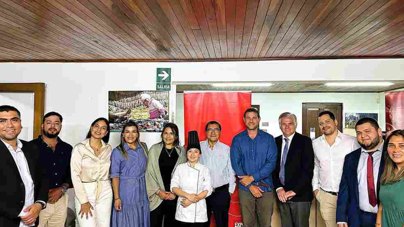 CostaRicaRuedanegocios4 (1)