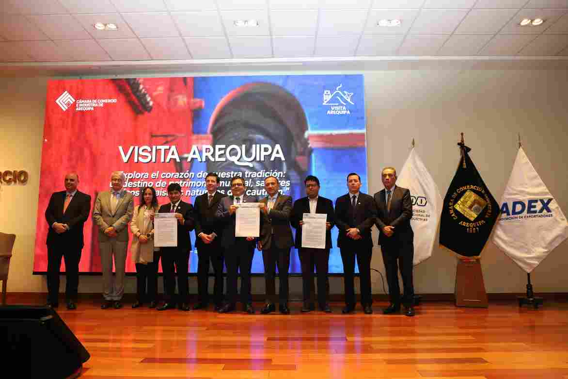 firma-pacto-arequipa-prensa (2) (1)