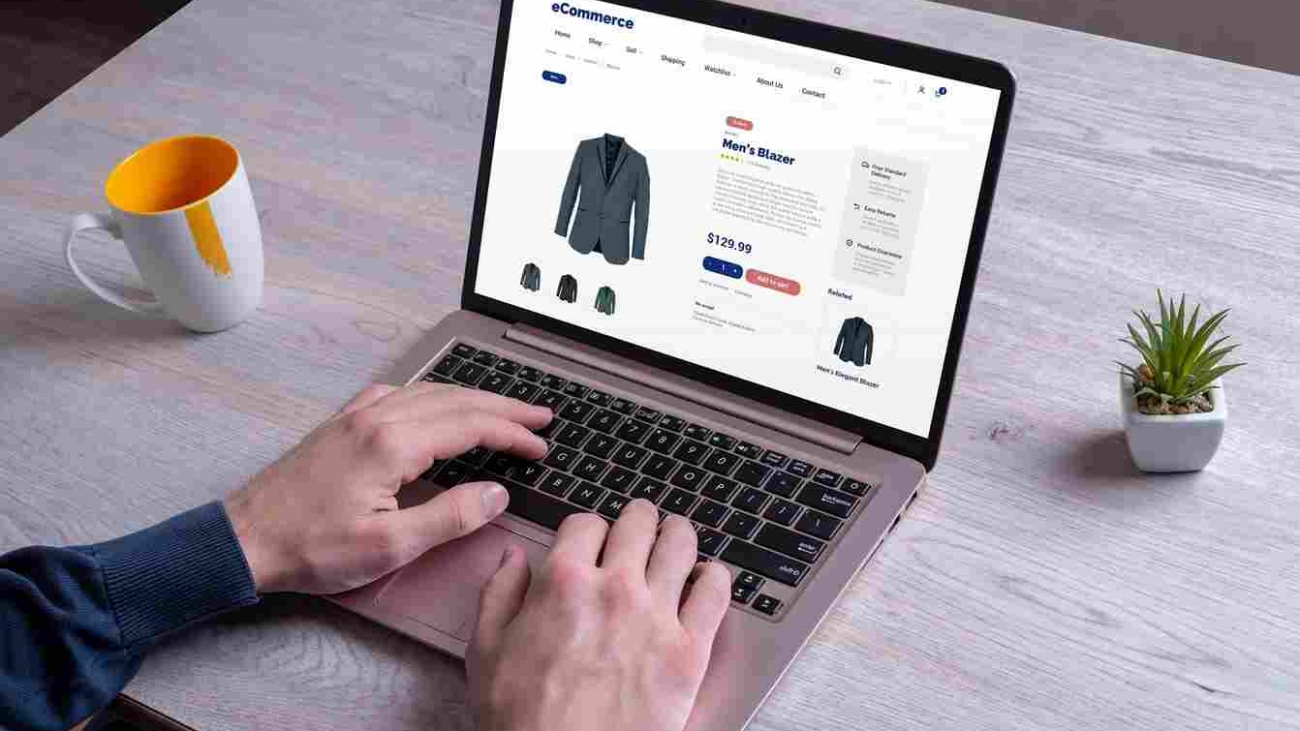 Shopping,For,Men's,Blazers,Online,,Exploring,Various,Colors,,Using,A